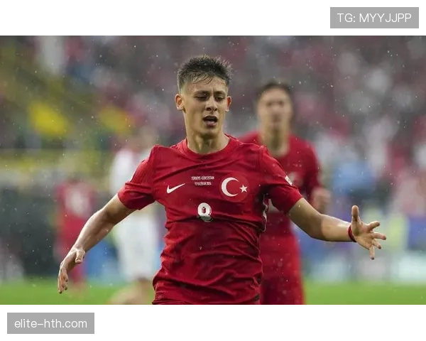 皇马新星居莱尔的战术角色与适配度分析：是否存在过度限制？